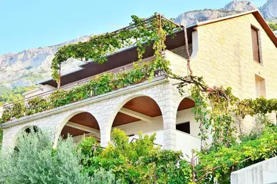 Image de Appartements Ivo, (2080), Pisak, Croatia