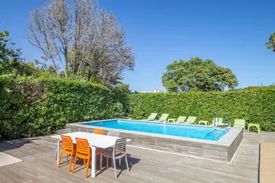 Image de La Ritournelle - Belle maison de vacances à quelques pas de la plage de Cap d'Antibes.