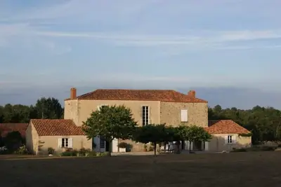 Image de Saint Vincent Sur Graon: Maison de  caractère Campagne et Mer.