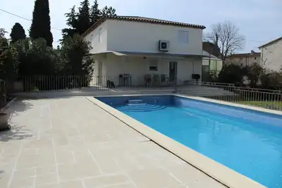 Image de Maison Climatise 120 M2 6 Personnes. 3 Chambres. 1 Salon