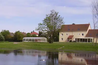 Image de Gîte avec piscine couverte chauffée