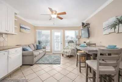 Image de Cozy Beach Suite 1321 Near Moody Gardens - Vue sur le golfe