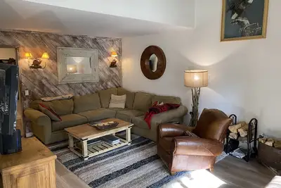 Image de Grand condo 3br + Loft à La Vista Blanc près du parc