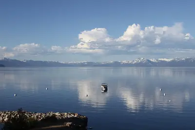 Image de Superbe emplacement Lakefront!