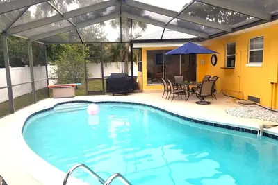 Image de Belle luxe Belleair Accueil avec piscine chauffée
