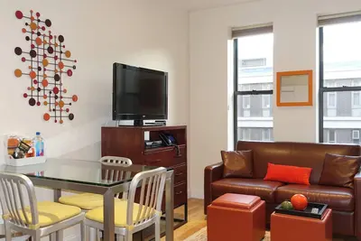 Image de Upper West Central Park Modern Luxury Meublé 1 Br Appartement avec laveuse \/ sécheuse