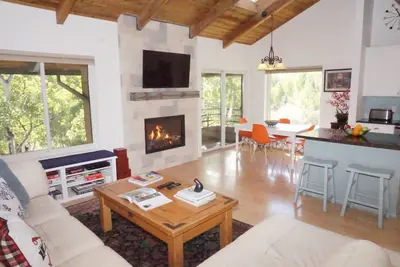 Image de Récemment rénové près de tout dans Snowmass Village (203090-2371)