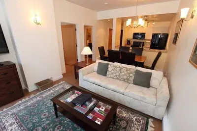 Image de Profitez du premier complexe hôtelier d'Amérique du Nord dans deux chambres bien aménagées
