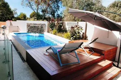 Image de Eagle Bay Store Pool Villa Conversion by the Beach