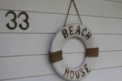 Image de Avoca Beach Cape Cottage toute la maison à vous, promenade à la plage et des magasins