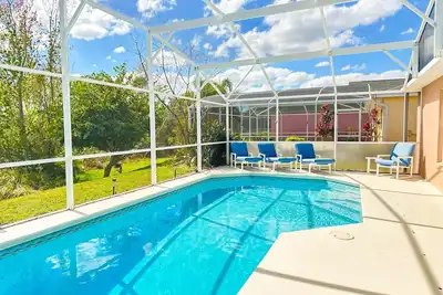 Propriété au bord de l'eau avec piscine - 5 chambres - 10 personnes