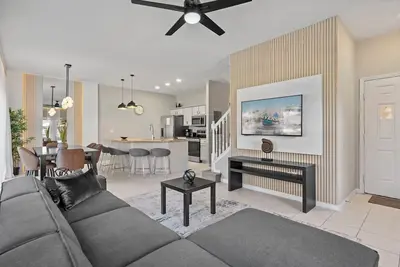 Image de 4 Bedrooms / 3 Bathrooms / Encantada (8549 Bl)