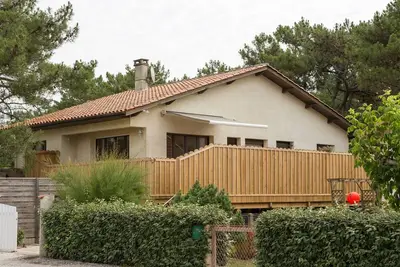 Image de Maison avec jardin à proximité des plages de sable de l'océan