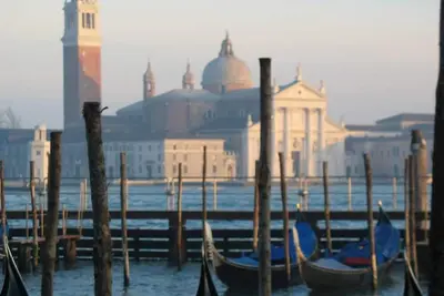 Image de Entre Place San Marco et la Biennale