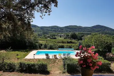 Image de Promo: Magnifique Maison + Piscine - 8 Chambres - 14 Pers. - PROXIMITÉ Mer -