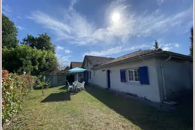 Maison avec jardin composée de 3 chambres