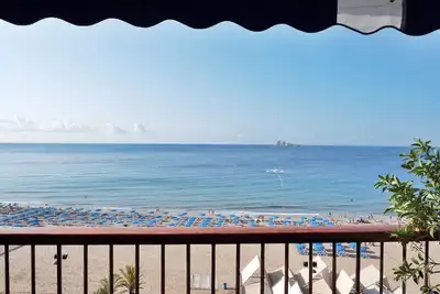 Image de Incroyable appartement de luxe en première ligne sur la plage de Levante à Benidorm