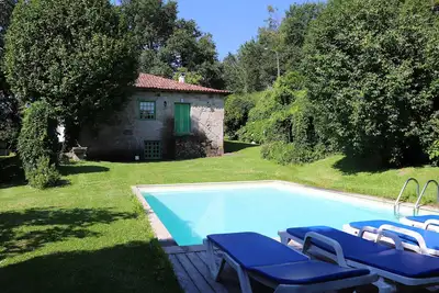Image de Maison à São José idéale pour ceux qui recherchent la rivière et les montagnes