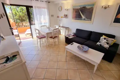 Image de Oasis Royal - Appartement près du centre et de la mer avec accès privé
