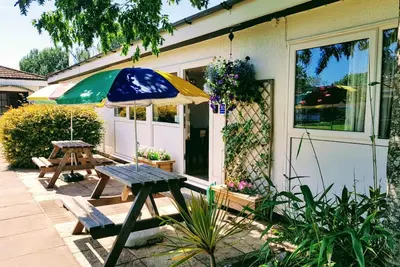 Image de Chalet 2 chambres sur le parc de vacances 4 * Welcome, Dawlish Warren, Devon