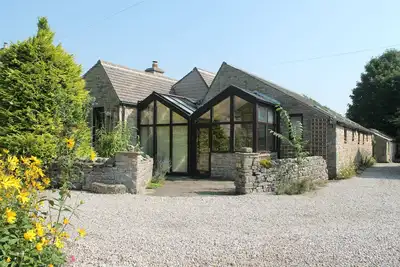 Image de Un seul architecte de plain-pied dans la propriété conçue village paisible Yorkshire