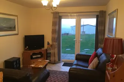 Image de Deux Bedroomed Bungalow Ă Cove Holiday Park