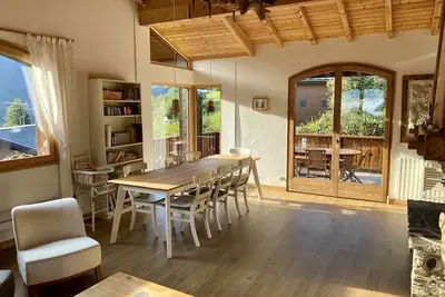 Image de Grand Chalet***  11 personnes avec vue exceptionnelle sur le Mont Blanc
