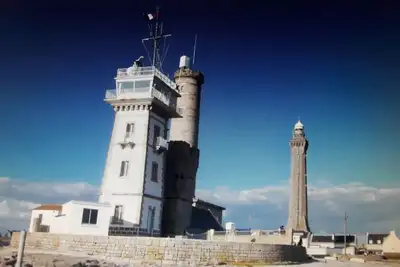 Image de maison de pĂŞcheur 100m de la mer.