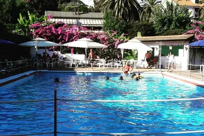 Image de Studio Dans Le Parc Des Villas