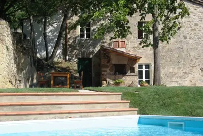 Image de Villa toscane typique avec une vue exceptionnelle pour 8 personnes piscine privée 12 x 6 m.