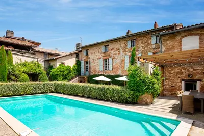 Image de Maison Augustine -300m2- Lisle-sur-Tarn