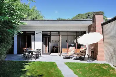 Image de Bungalow confortable à Grömitz dans un endroit calme directement sur la plage