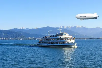 Image de Profitez d'une bonne ambiance de vacances à droite sur la «Mer souabe».