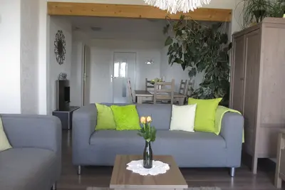 Image de 2 appartements, nouveau, moderne, familial, sans barrières, grande terrasse plein sud