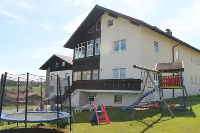 Image de Appartement de 120 m² avec niveau à Kirchberg, au coeur de la forêt bavaroise.
