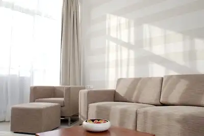 Image de Appartement spacieux de 2 pièces incl. Service de nettoyage et WiFi