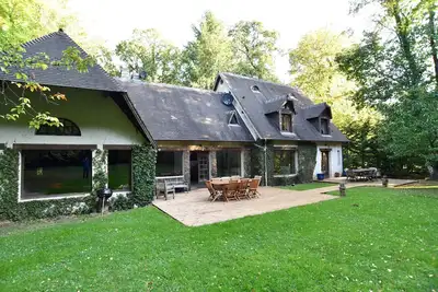 Image de Près de Deauville Maison Familiale de 340 m2 grande terrasse sur jardin 3000 m2
