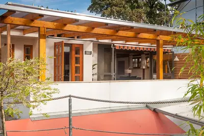 Image de Top Ville Appartement moderne à l'hôpital universitaire dans un quartier calme et verdoyant