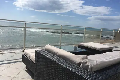 Image de Villa 7 personnes accès direct à la plage