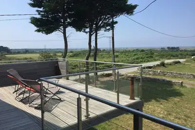 Image de Grande maison avec vue sur mer exceptionnelle dans un environnement protégé