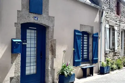 Image de Maison de pêcheur rénovée à 100 mètres du port (** Meublé de Tourisme)