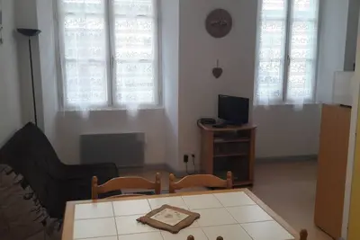 Image de Bel Appartement Cauterets, 3 pièces, 2 à 4 personnes, calme et très lumineux.