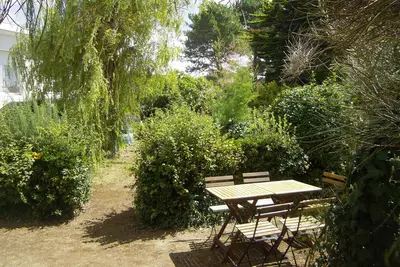 Image de T2 avec jardin proche plage Benoit et casino