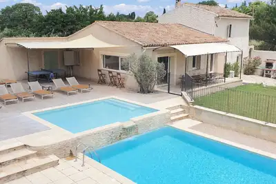 Image de Mas de charme, 5 Chambres, idéal 3 familles avec piscine chauffée, tennis. . . .