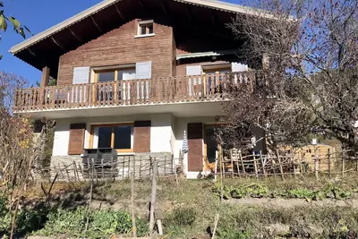 Image de Grand T2 au rez de jardin du Chalet Ă Barcelonnette (04400)