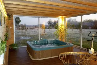 Image de Gîte des Vendangeurs, 6 pers. , proche plages océan Atlantique, spa, wifi et clim