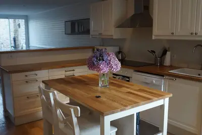 Image de Maison de pêcheur rénovée - situation idéale - Barfleur