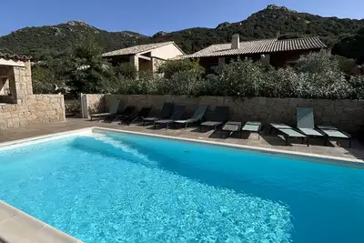 Image de Villa de caractère avec piscine chauffée 2 à 14 personnes