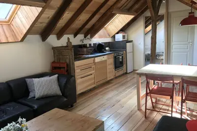Image de Charming Penthouse with a Garden - 4 mins from the ski slopes