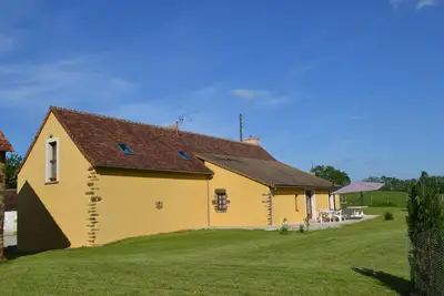Image de Gîte à Saint-Georges-du-Bois Pays de la Loire Sarthe (72)